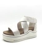 minka metallic sandle